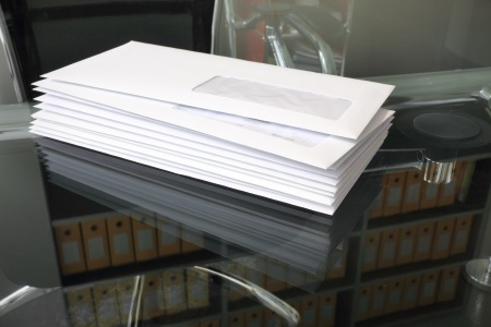 mailing_service.jpg